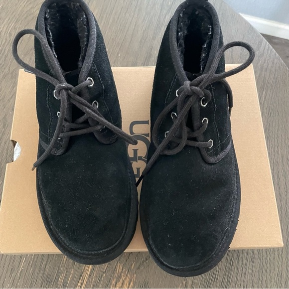 UGG Neumel Boot lined in upcycled UGGplush Size 8 Color Black - Picture 4 of 13